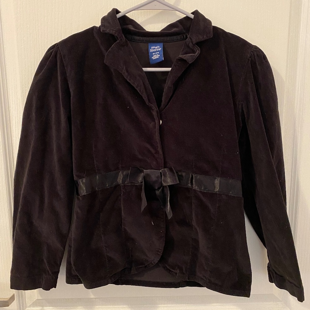 High Sierra black velvet bow blazer